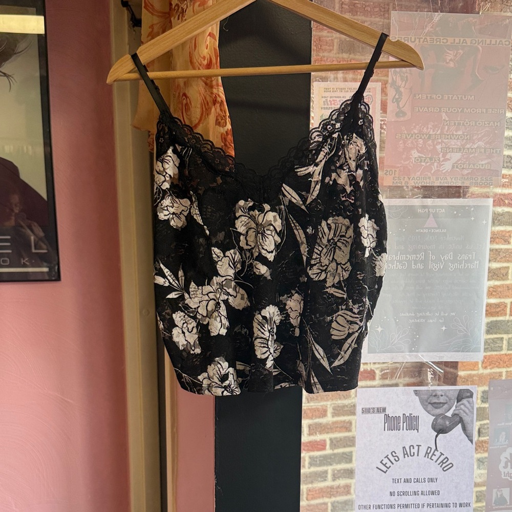 Vintage Secret Treasures Black and White Floral Cami y2k